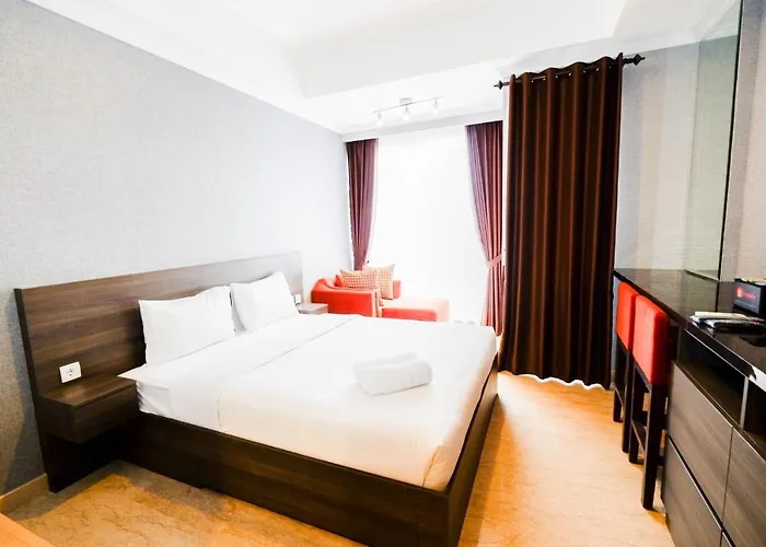 Luxurious Studio Room At Menteng Park Apartment By Travelio